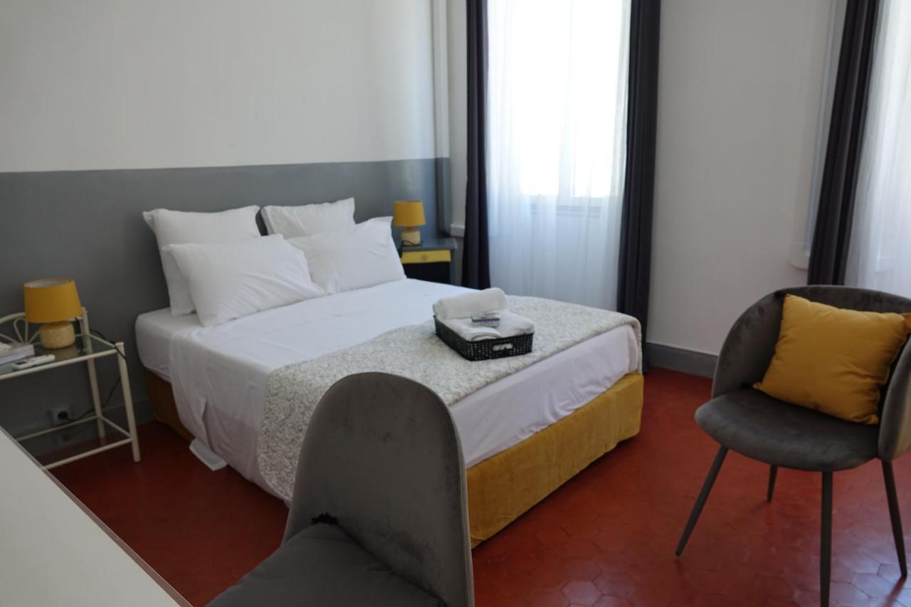 Quartier Des Createurs "La Plaine Cours Julien" Chambre Privee Dans Appartement Menage Frequent Des Parties Commune Marseille Kültér fotó