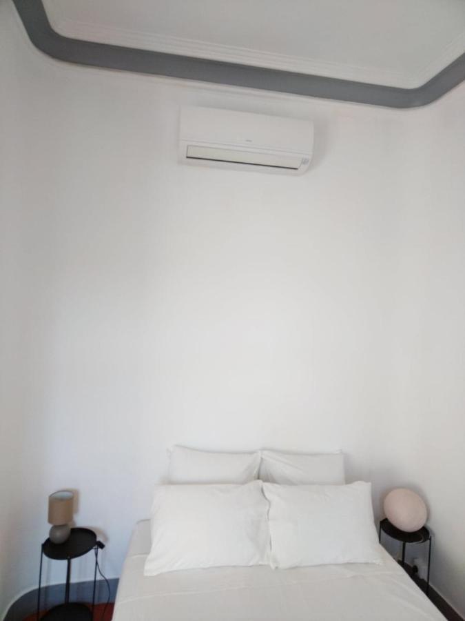 Quartier Des Createurs "La Plaine Cours Julien" Chambre Privee Dans Appartement Menage Frequent Des Parties Commune Marseille Kültér fotó