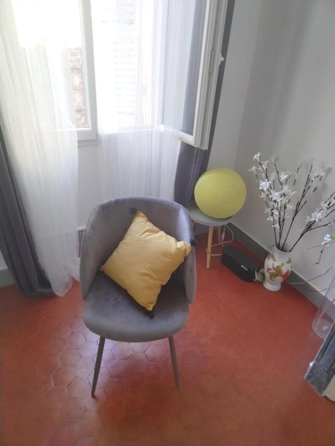 Quartier Des Createurs "La Plaine Cours Julien" Chambre Privee Dans Appartement Menage Frequent Des Parties Commune Marseille Kültér fotó
