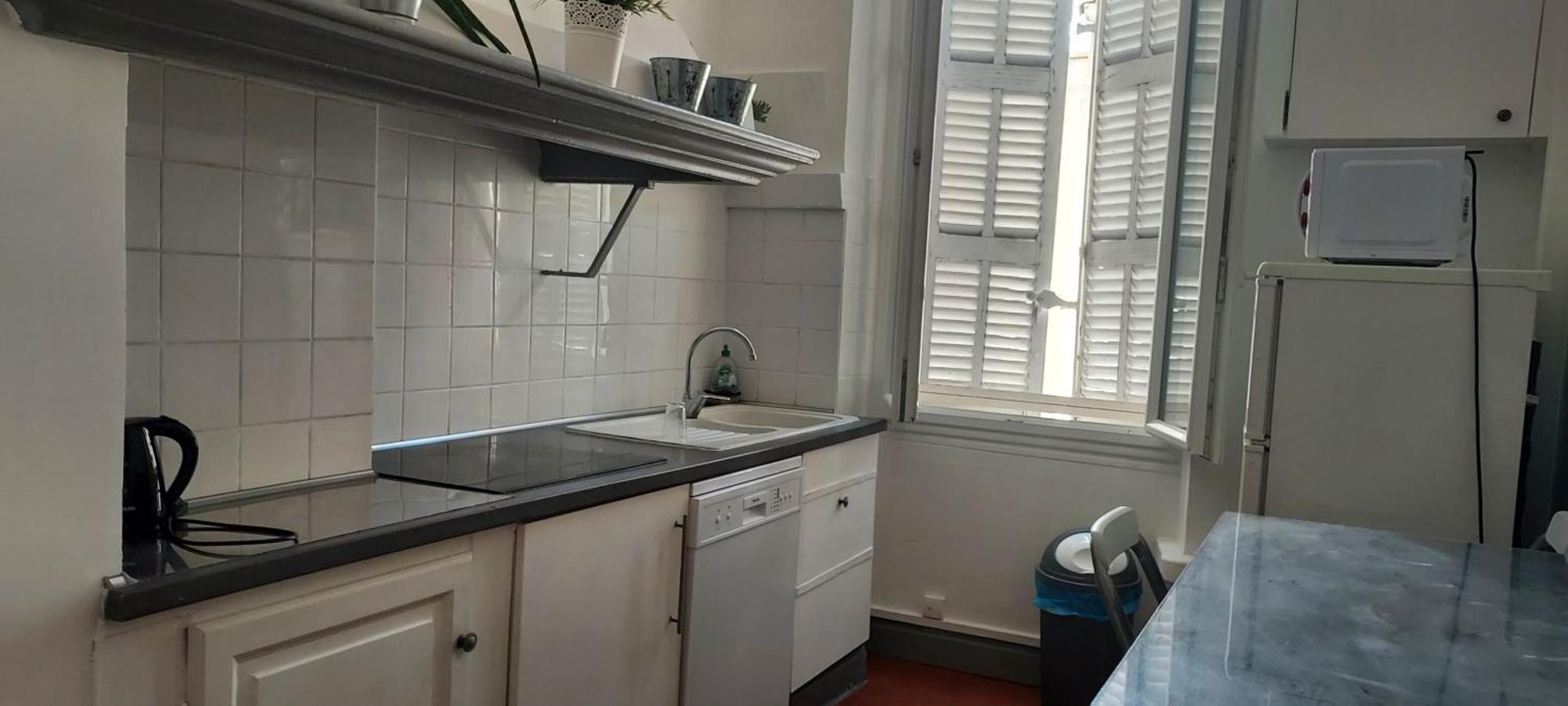 Quartier Des Createurs "La Plaine Cours Julien" Chambre Privee Dans Appartement Menage Frequent Des Parties Commune Marseille Kültér fotó